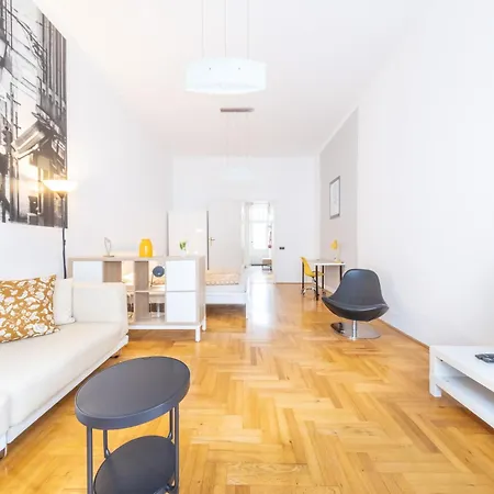 Katalin Apartament