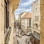 Katalin * Budapešť